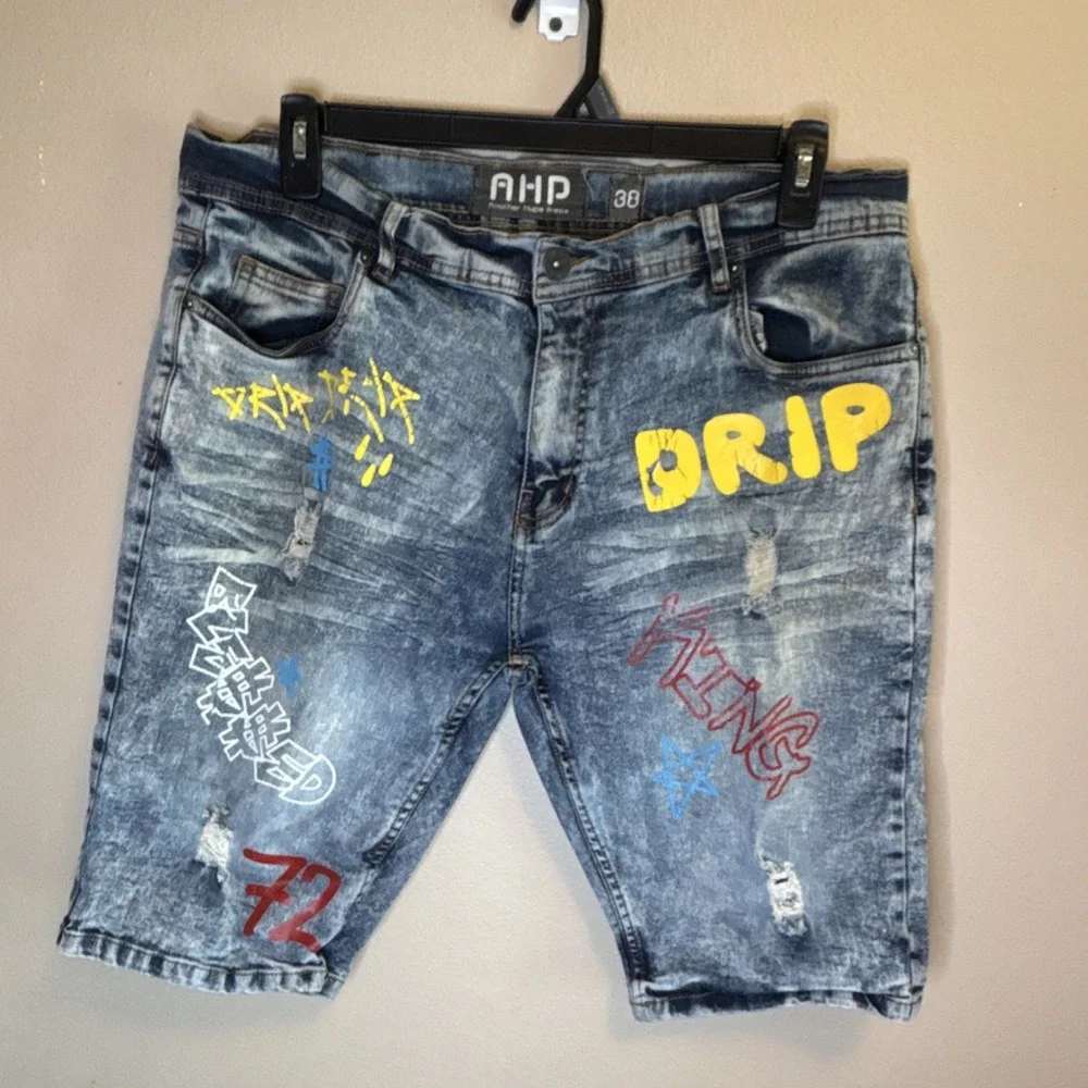 AHP Men's Acid Wash Denim Bermuda Shorts Distressed Graphic Paint Blue Pockets